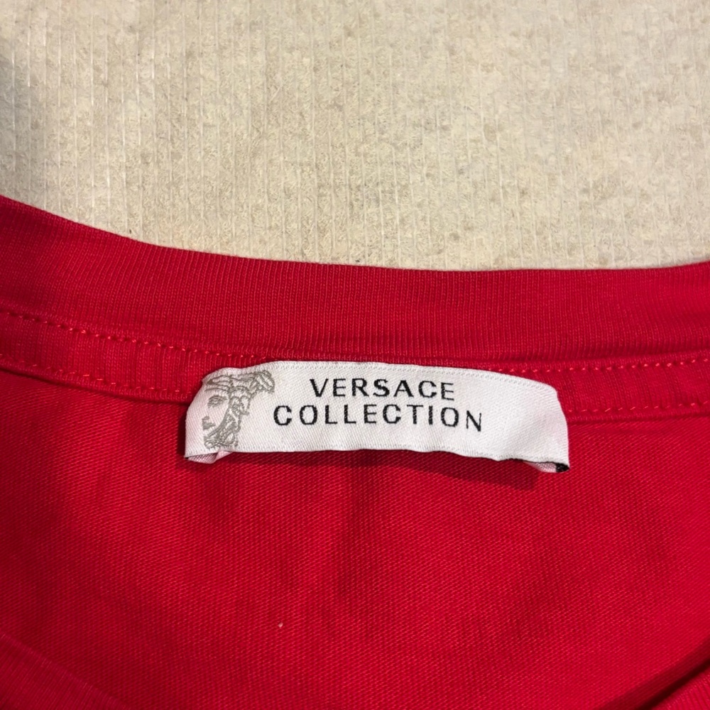 SOLD - Versace Medusa Logo Red Silver Black Tshirt - Picture 4 of 7